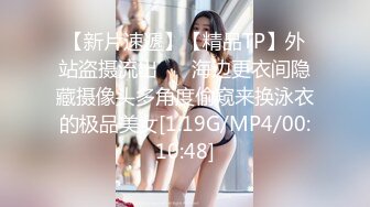 商场女厕刁钻角度偷拍卷发老板娘的小黑鲍