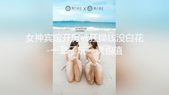  新黑客破解家庭摄像头偷拍 年轻夫妻真会玩看着平板花里胡哨肛塞调情花样操逼