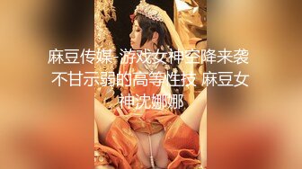  三个在东莞做事的重庆美女找到一位帅哥4P  三女操一男