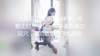 放假在家的女友给我的自拍