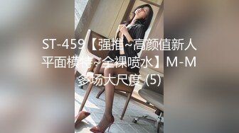 绿帽坐着看老婆挨单男操