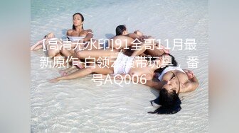 12月新流出景区正面全景女厕偷拍美女尿尿??近距离偷拍卖门票的本地村姑