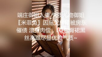 两个漂亮性感小姐姐游玩随时就不管不顾抠逼揉奶子，双飞啪啪拍打抽插娇吟浪叫