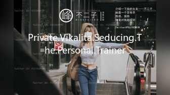 黑客破解摄像头偷拍❤️河北某摄影店女老板年纪30左右在公司办公室与2名男子长达两年偷情记录