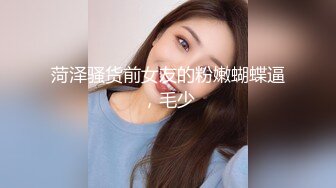 潜入高校女厕偷拍红衣长发美女 粉色嫩鲍鱼那么的有吸引力